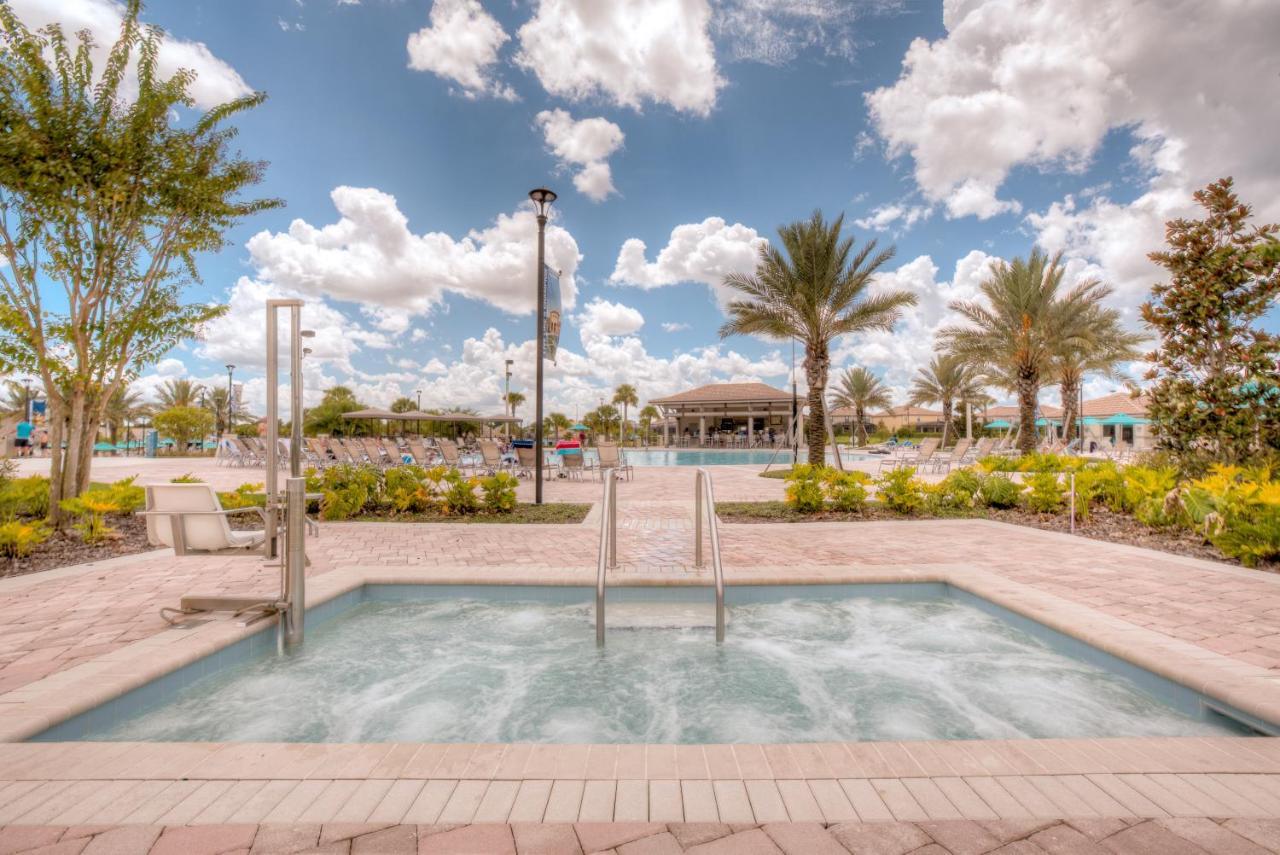 1030 Splash Shot Place Kissimmee